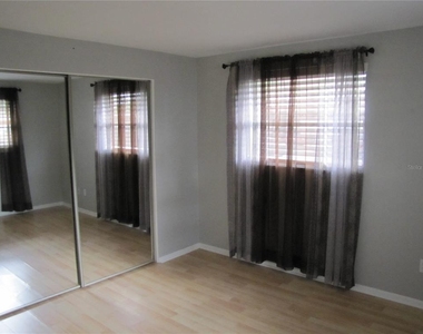7807 N Matanzas Avenue - Photo Thumbnail 13