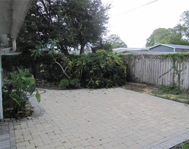 7807 N Matanzas Avenue - Photo Thumbnail 19