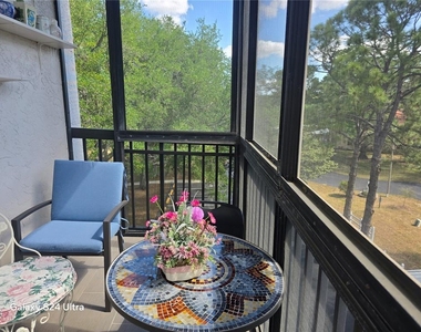 8186 Terrace Garden Drive N - Photo Thumbnail 34