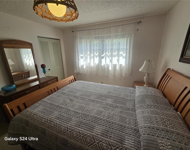 8186 Terrace Garden Drive N - Photo Thumbnail 38