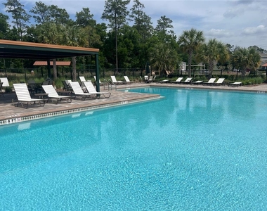 160 Victoria Oaks Boulevard - Photo Thumbnail 16