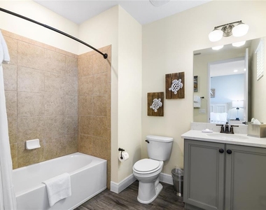 8040 Lost Shaker Lane - Photo Thumbnail 36
