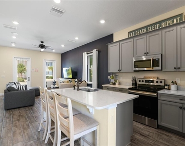 8040 Lost Shaker Lane - Photo Thumbnail 21