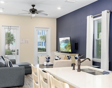 8040 Lost Shaker Lane - Photo Thumbnail 16