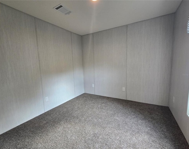 24048 Ermine Road - Photo Thumbnail 8