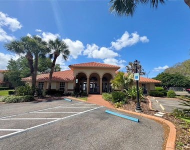 715 Magnolia Place - Photo Thumbnail 45