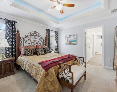 2910 Monument Way - Photo Thumbnail 8