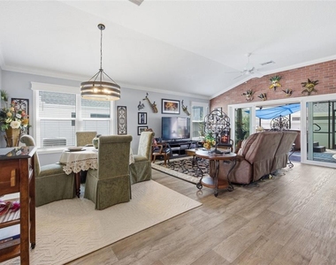 2910 Monument Way - Photo Thumbnail 17