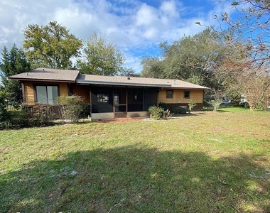 35 Aberdeen Circle - Photo Thumbnail 13