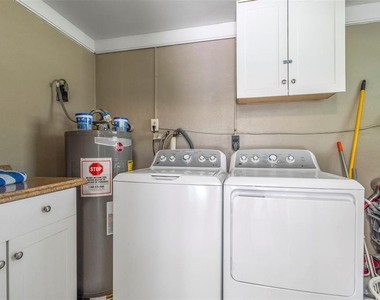 2586 Auburn Boulevard - Photo Thumbnail 42