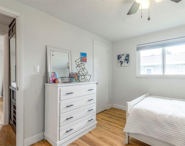 2586 Auburn Boulevard - Photo Thumbnail 20
