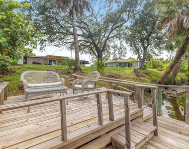 2586 Auburn Boulevard - Photo Thumbnail 34