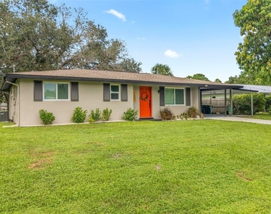 2586 Auburn Boulevard - Photo Thumbnail 5