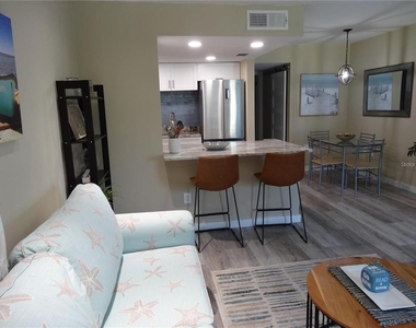 9715 Harrell Avenue - Photo Thumbnail 24