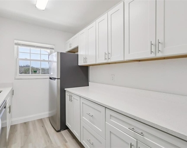 11147 Acme Drive - Photo Thumbnail 8