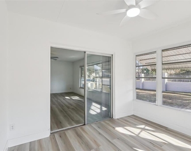 11147 Acme Drive - Photo Thumbnail 10