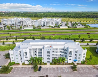 4741 Clock Tower Drive - Photo Thumbnail 4