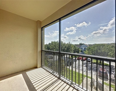 11564 Mizzon Drive - Photo Thumbnail 6