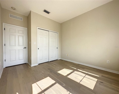 11564 Mizzon Drive - Photo Thumbnail 14
