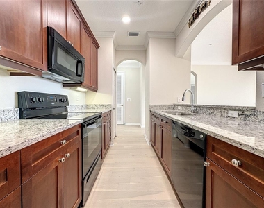 11564 Mizzon Drive - Photo Thumbnail 2