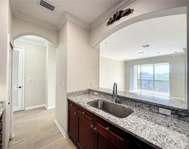 11564 Mizzon Drive - Photo Thumbnail 4