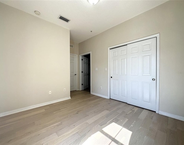 11564 Mizzon Drive - Photo Thumbnail 17