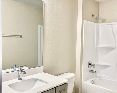 1398 Captiva Cove - Photo Thumbnail 23