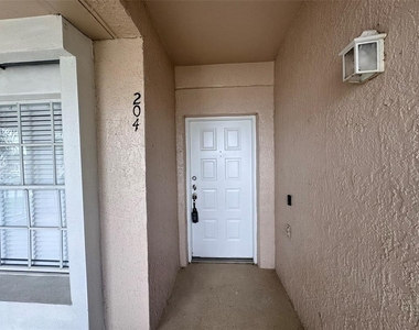 13903 Timberland Drive - Photo Thumbnail 2