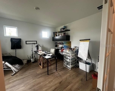 6510 Rover Way - Photo Thumbnail 21