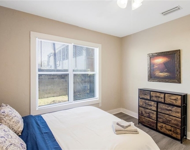 702 Nw 2nd Avenue - Photo Thumbnail 21