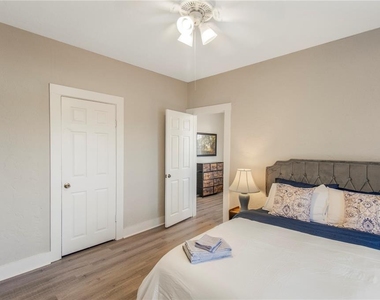 702 Nw 2nd Avenue - Photo Thumbnail 22