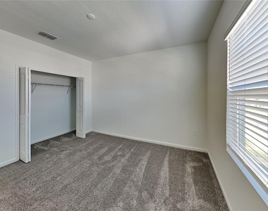 2822 Fitness Street - Photo Thumbnail 10