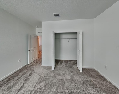 2822 Fitness Street - Photo Thumbnail 14