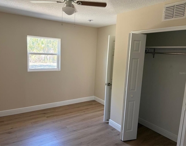 201 Palmetto Road - Photo Thumbnail 8