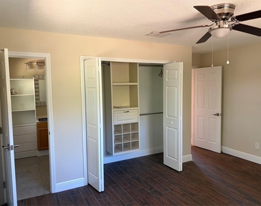 201 Palmetto Road - Photo Thumbnail 14