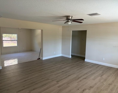 201 Palmetto Road - Photo Thumbnail 4