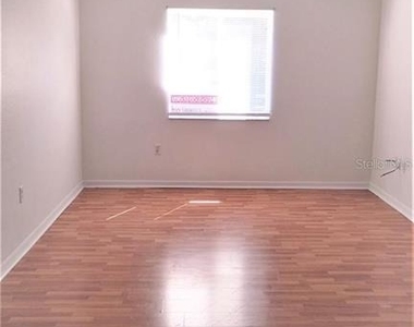 2085 Isle Royale Court Se - Photo Thumbnail 2