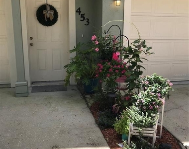 453 W Desoto Street - Photo Thumbnail 1