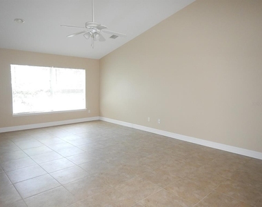 453 W Desoto Street - Photo Thumbnail 2