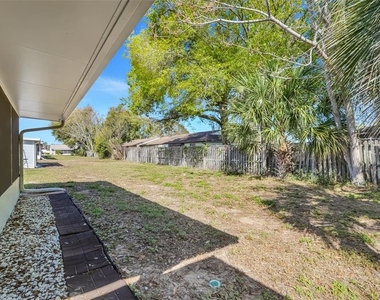 30024 Tavares Ridge Boulevard - Photo Thumbnail 26