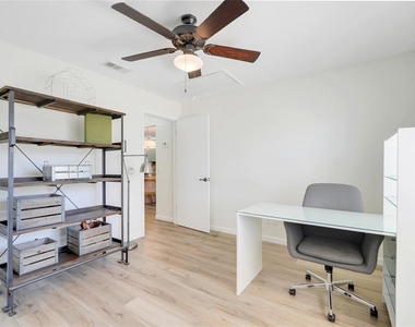 30024 Tavares Ridge Boulevard - Photo Thumbnail 19
