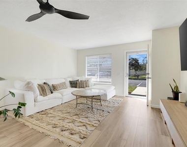 30024 Tavares Ridge Boulevard - Photo Thumbnail 3