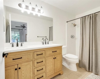 30024 Tavares Ridge Boulevard - Photo Thumbnail 18