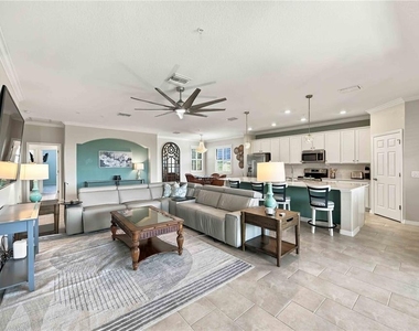 10817 Tarflower Drive - Photo Thumbnail 20