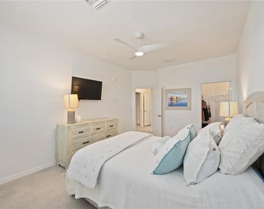 10817 Tarflower Drive - Photo Thumbnail 19