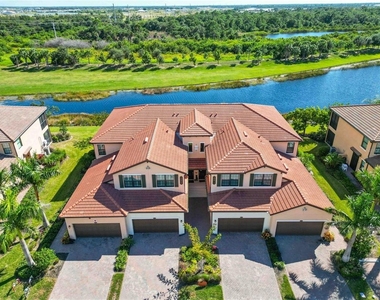 10817 Tarflower Drive - Photo Thumbnail 40