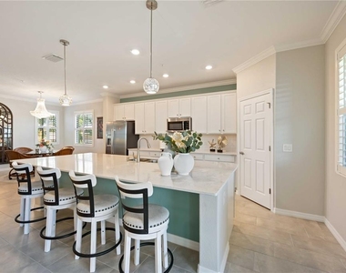 10817 Tarflower Drive - Photo Thumbnail 13