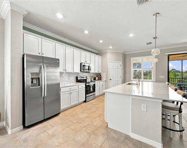 10817 Tarflower Drive - Photo Thumbnail 15