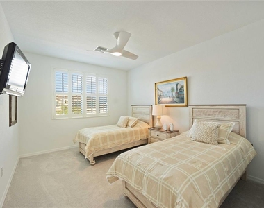 10817 Tarflower Drive - Photo Thumbnail 21
