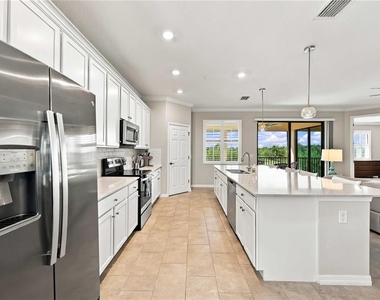 10817 Tarflower Drive - Photo Thumbnail 16